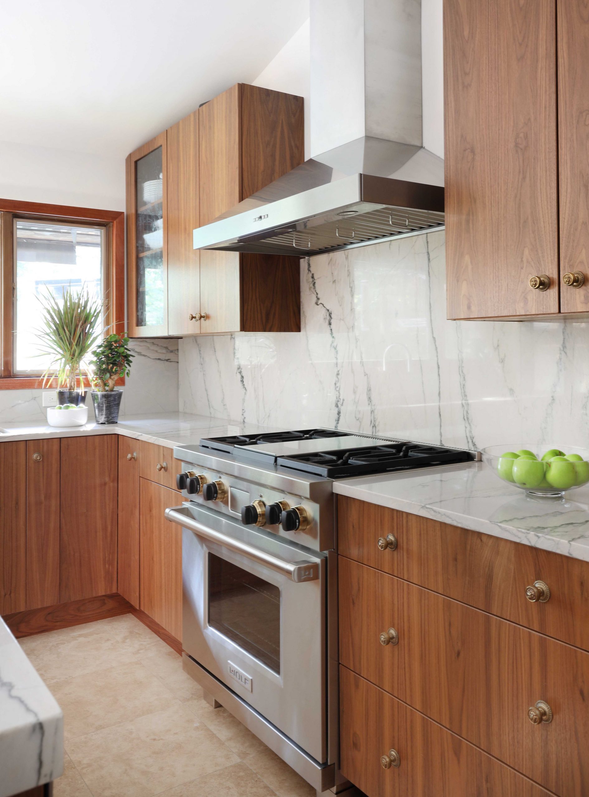 mid-century modern kitchen